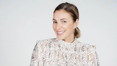 TRAŽITE OD RODITELJA KNJIGE NE SILIKONE! Marina Tadić poslala snažnu poruku mladim devojkama! (VIDEO)