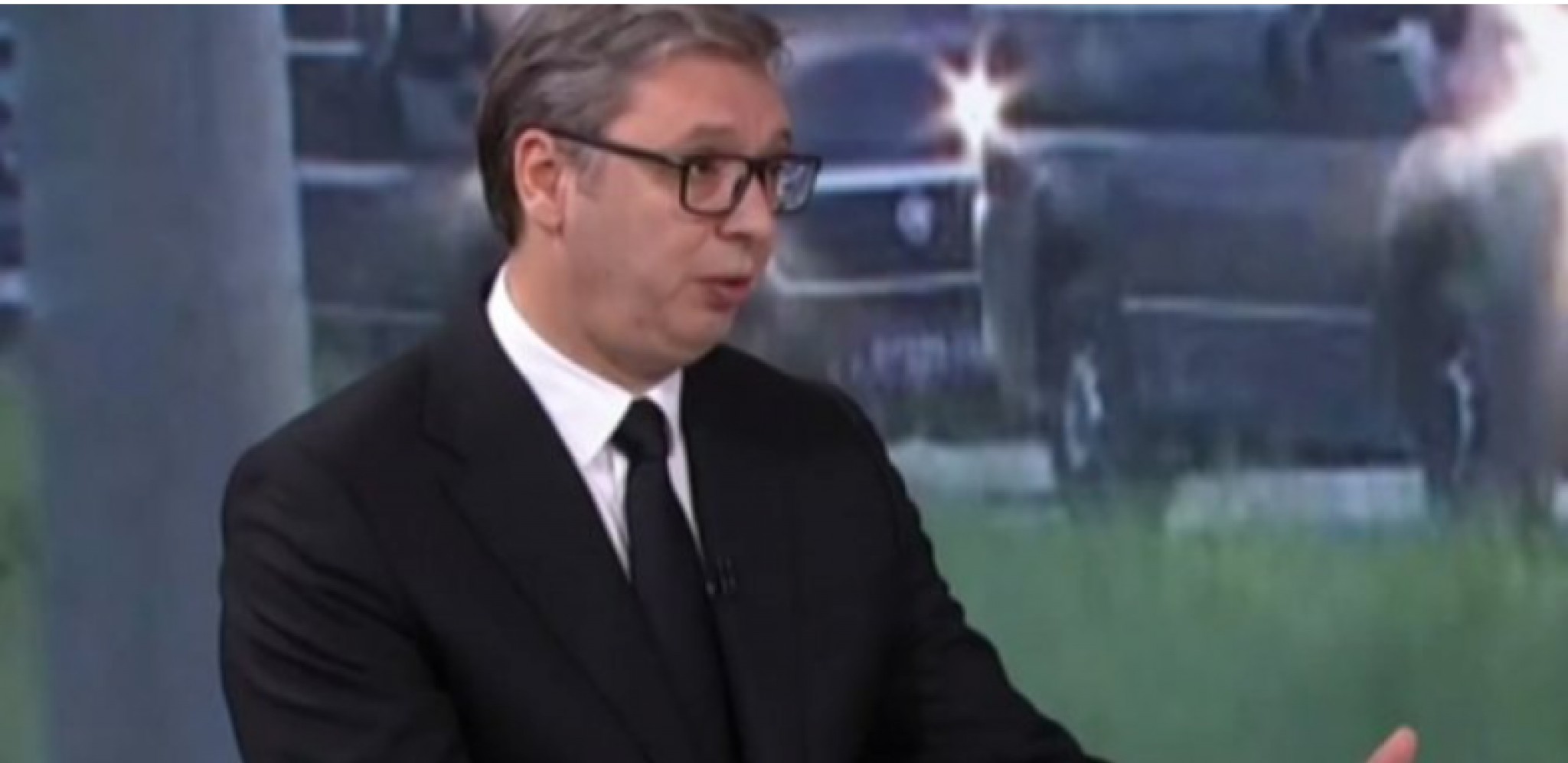 PREDSEDNIK VUČIĆ IZNEO DETALJE O MASKARU NA VRAČARU "Pokazaću vam spot, kao da je indigom preslikano"