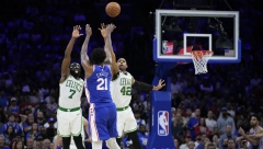 DRAMA ZA PAMĆENJE Harden trojkom u produžetku doneo izjednačenje Filedelfiji, Smartu poništen koš za pobedu (VIDEO)