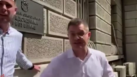 GDE JE OPOZICIJA TU JE I NASILJE! Ovo su ljudi koji su oskrnavili najtužnije dane u Srbiji! (VIDEO)