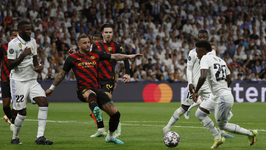 ODLUKA PADA U MANČESTERU Real i Siti golovima Vinisijusa i De Brujnea remizirali, sledi revanš na Ostrvu i bitka za finale Lige šampiona