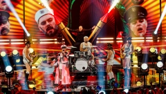 BIZARAN NASTUP HRVATSKIH PREDSTAVNIKA NA EVROVIZIJI RAZBESNEO SVE Na sceni rakete i vojnici, sramne poruke, a evo šta su još radili!