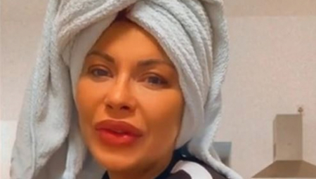 UŽAS Tiktokerka koja javno priznaje da je prostitutka podržala masovnog ubicu: Ukinuti joj profil, pa je onda lečiti!