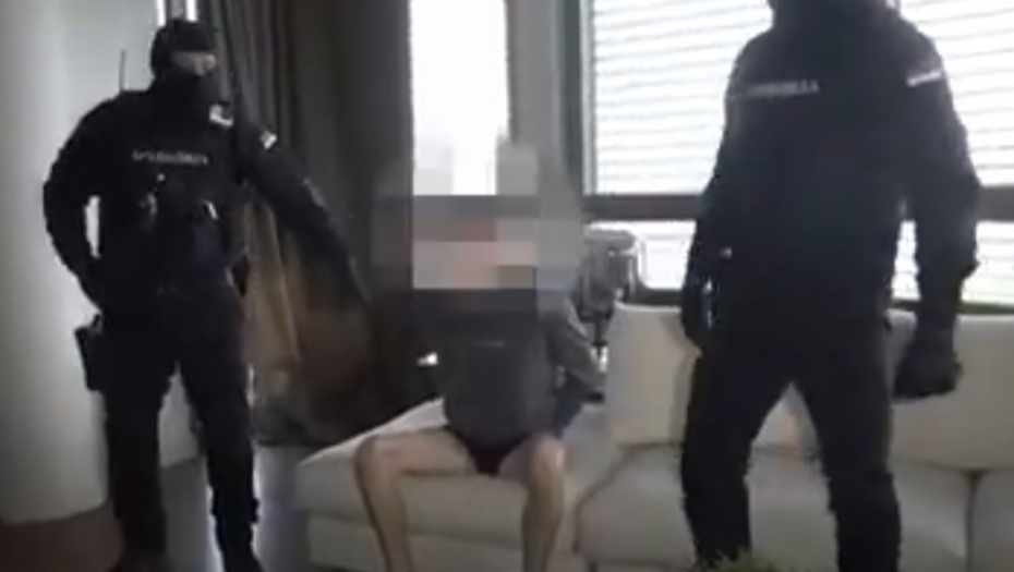 ČLANOVI BALKANSKOG KARTELA UHAPŠENI U GAĆAMA Pogledajte najveću akciju srpske policije u istoriji (FOTO/VIDEO)