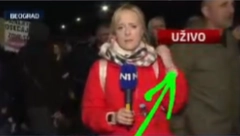 SRAMNO! Sekirom vitlao iznad srpskih glava, a sada paradira na lešinarskom protestu (VIDEO)