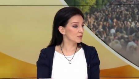 OBJAVILI SMO LAŽNE FOTOGRAFIJE SA PROTESTA! I Marinika Tepić priznala: Dobijamo te fotografije (VIDEO)