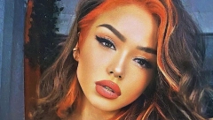 ŠOK ALO! PAPARACO! BRESKVICA UHVAĆENA SA DVA FRAJERA Kad je uočila da je snimamo, pogubila se i unezvereno krenula da juri ulicama i beži! (FOTO)