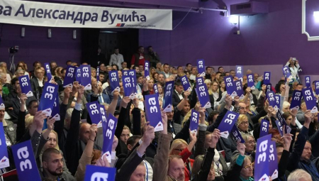 JEDNOGLASNA ODLUKA Izabran predsednik Opštinskog odbora SNS Rakovica (FOTO)