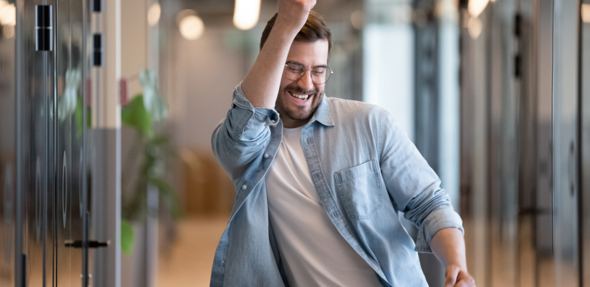 ISPROBAJTE ODMAH! Vođenje ljubavi, plivanje, čokolada i još neke stvari podižu nivo hormona sreće