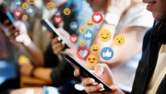 TINEJDŽERI NA INTERNETU 7,5 SATI DNEVNO! Utvrđeno je da društvene mreže menjaju hemiju mozga