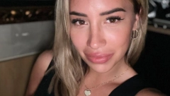 NOĆU PEVAČICA, DANJU MEDICINSKA SESTRA! Dugo je krila svoju primarnu profesiju, a ovako Teodora Bilanović izgleda u uniformi!