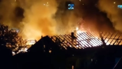 VELIKI POŽAR KOD PANČEVCA Gorelo 1.000 kvadrata, na terenu čak deset vatrogasnih vozila (VIDEO)