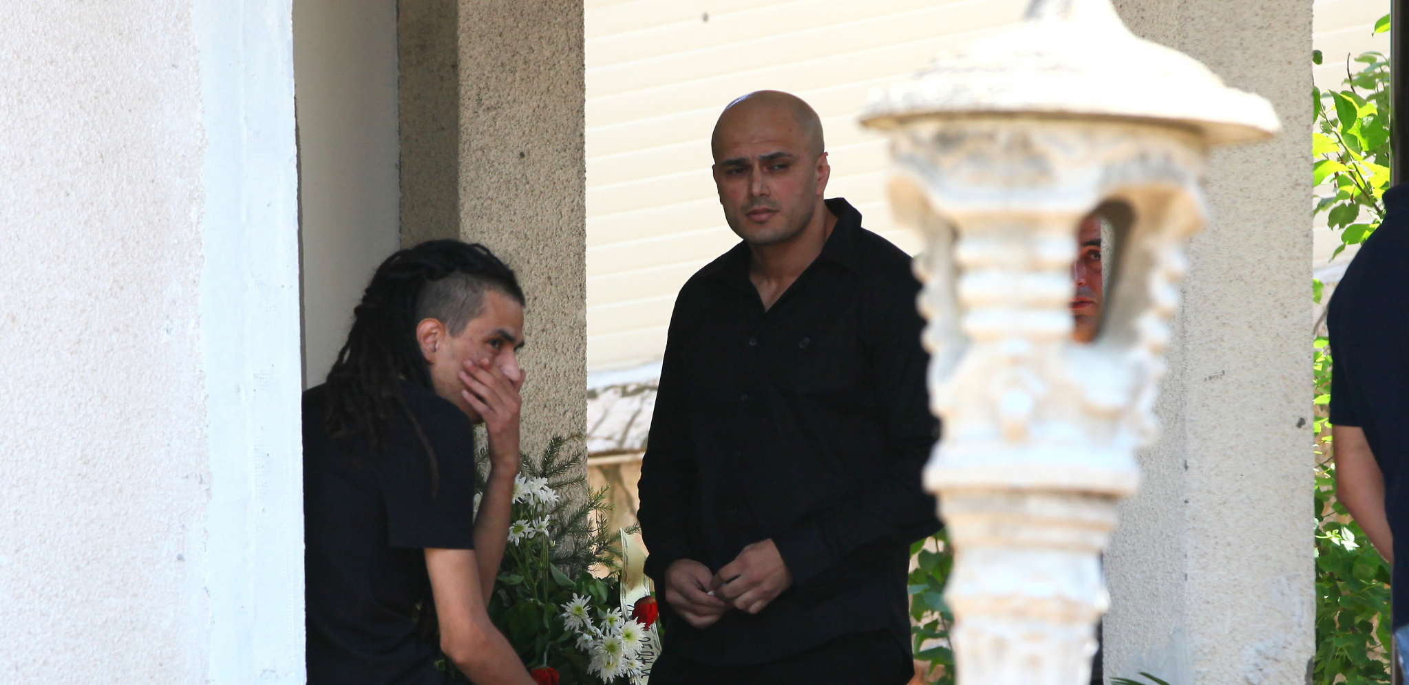 OVAKO IZGLEDA MAJKA RAŠIDA SAKIĆA Sinanova prva žena je iznela sav prljav veš o pevaču, a mnogi će biti šokirani!