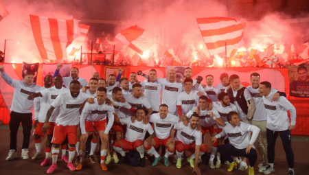 NAVIJAČI ZVEZDE IZDALI PROGLAS Okupljaju se 5 sati ranije i najavljuju druženje