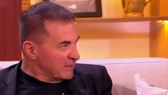 "KOLIKO SLOVA IMA AZBUKA?" Blam Mitra Mirića usred emisije, pevač nije znao odgovor na ovo pitanje, a o ovoj reakciji svi pričaju!