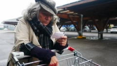 TIHI SIMPTOMI DEMENCIJE KOJI MOŽETE DA UOČITE PRI KUPOVINI Na ovih osam signala posebno obratite pažnju