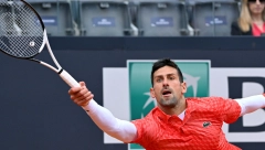 NOLE U BOLOVIMA Srbinu se ukazivala pomoć, fizioterapeut hitno reagovao