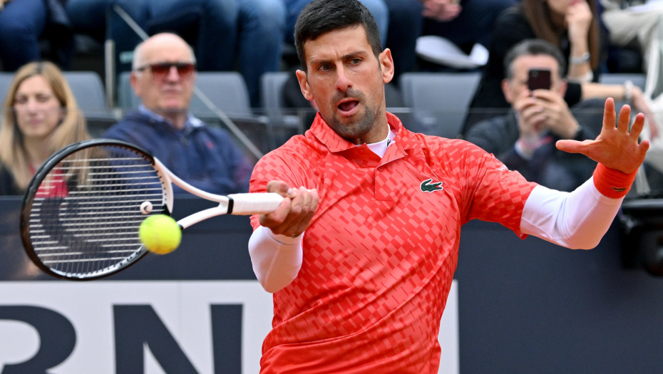 "DETE U MENI VRIŠTI" Novak ulepšao dan navijačici koji neće nikada zaboraviti (FOTO)