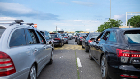 SUTRA POTPUNA OBUSTAVA SAOBRAĆAJA: Evo koje ulice su zatvorene zbog maratona! Oglasio se i MUP