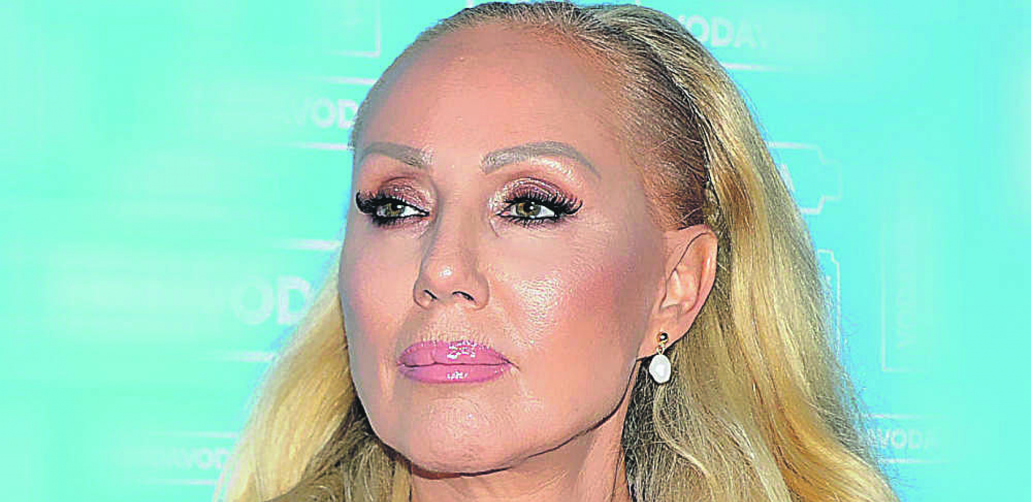 NJEGA JE LUDO VOLELA LEBA BRENA! Bili su na korak od venčanja, a onda se pojavio Boba Živojinović i sve se raspalo