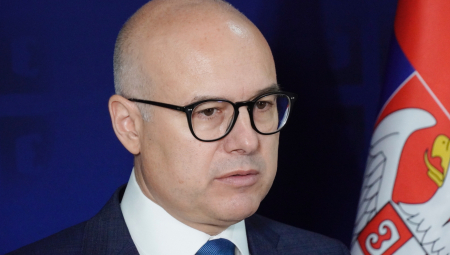 STIGLA JASNA PORUKA POVODOM SKANDALOZNIH NAPADA NA SPC I PREDSEDNIKA SRBIJE Ministar Vučević lažnim poljoprivrednicima poručio samo jedno!