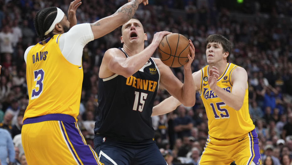 SRBIN PONOVO ISPISAO ISTORIJU NA TLU AMERIKE Novi tripl-dabl Jokića, niko ovo pre nije uradio u NBA ligi