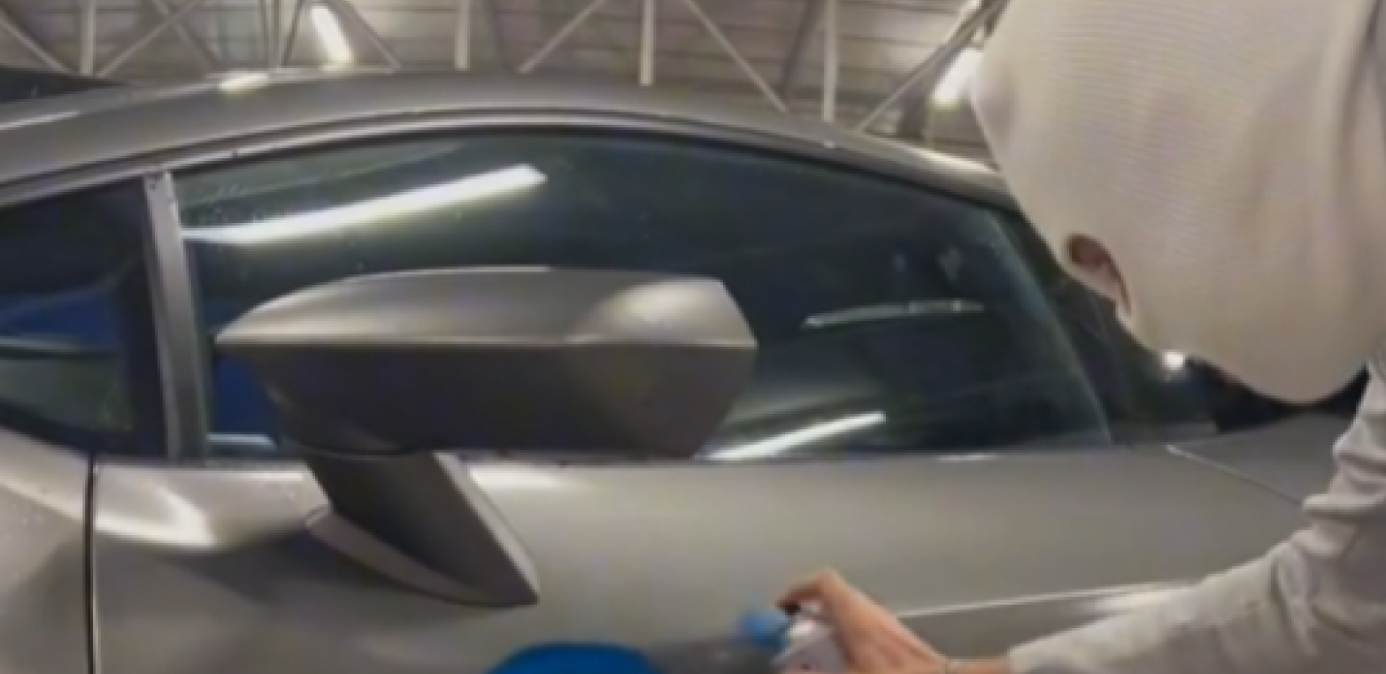 UNIŠTIO AUTOMOBIL OD 250.000 EVRA! Devito objavio šok snimak, pa priznao: Nemam novca da plaćam ratu!