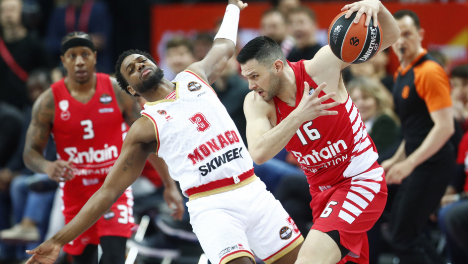 PROBLEM ZA OBRADOVIĆA Nekadašnji košarkaš Zvezde operisao leđa, čeka ga duža pauza