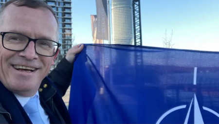 NATO I ALBANSKI LOBISTA IZNEO JEZIV PLAN ZA SRBIJU "Nakon srpskog Majdana treba da usledi ovih 5 stvari!"