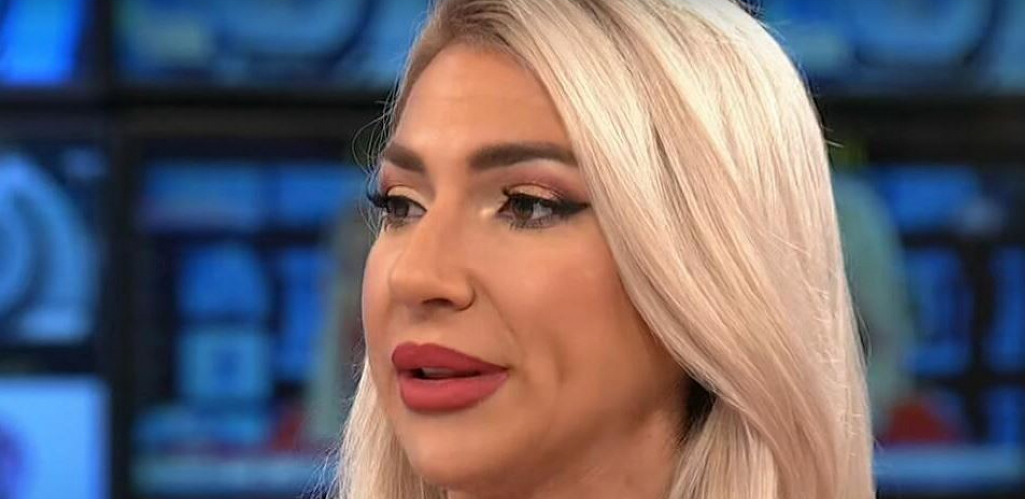 NEPOZNATI MUŠKARAC JE UCENJUJE EKSPLICITNIM SNIMKOM Jovana Jeremić se hitno oglasila i odgovorila na jezive pretnje!