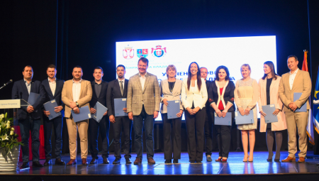 IGOR MIROVIĆ: Za obnovu i opremanje ustanova kulture i kulturnih centara u Vojvodini 500 miliona dinara