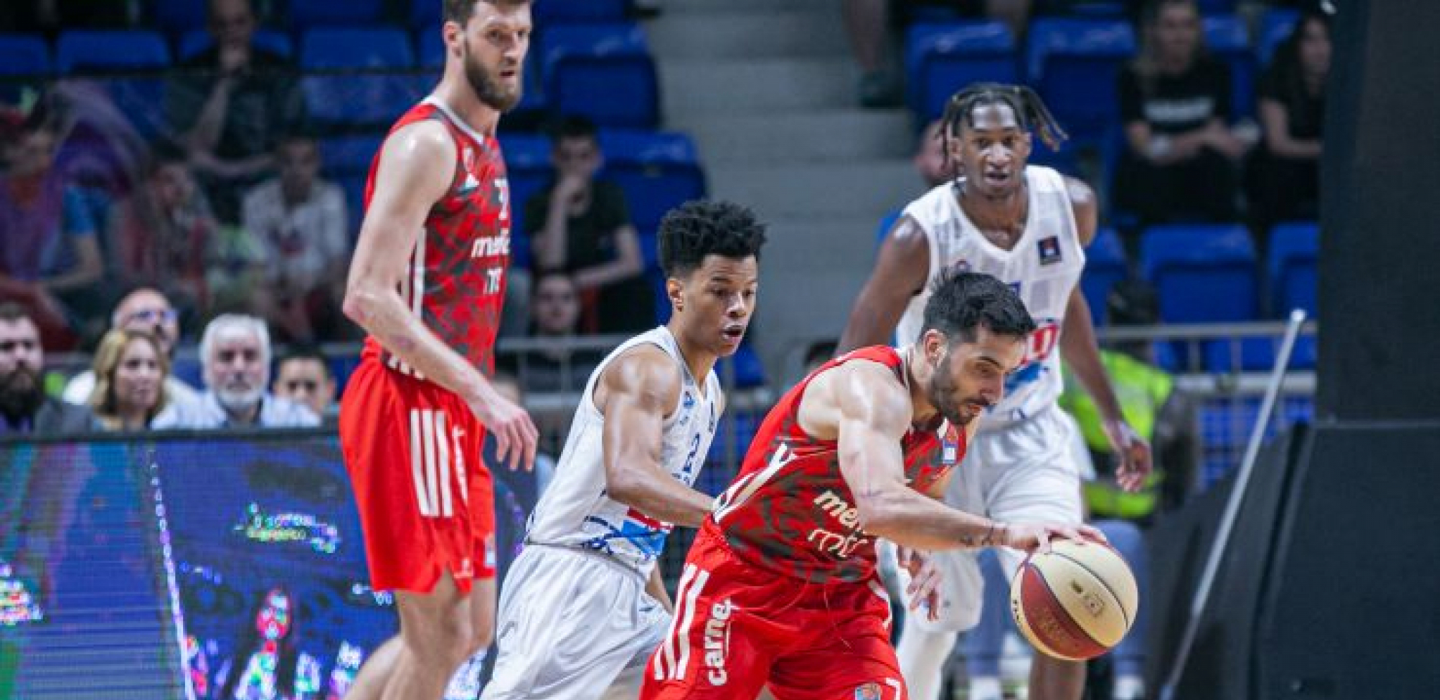 ZVEZDA PONOVO PONIZILA BUDUĆNOST Crveno-beli se u velikom stilu plasirali u finale