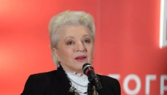 MIRJANA KARANOVIĆ OTKAZALA POSLOVNE OBAVEZE Doktor joj je hitno zabranio jednu stvar, evo šta su joj rekli prilikom otpusta!