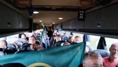 Da se naježiš: Rudari Trepče krenuli na skup nade, ori se “Srbija, Srbija” (VIDEO)