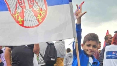 OVO JE SRBIJA NADE! Najsnažnija scena sa skupa u Beogradu (FOTO)