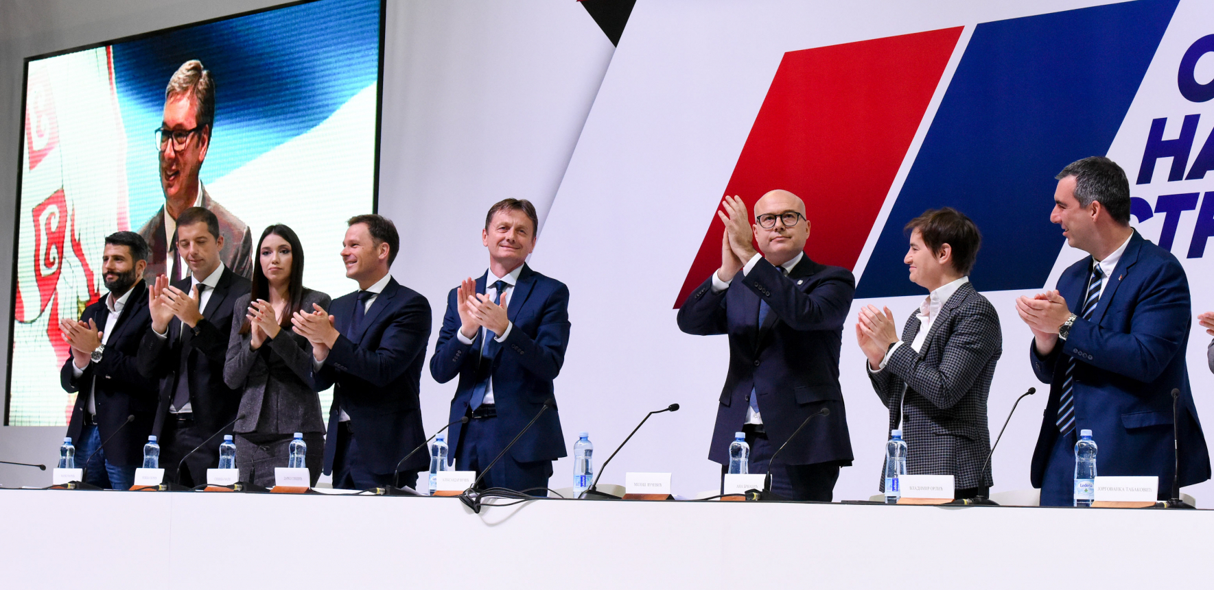 DONETA ODLUKA O MANDATARU I PREDSEDNIKU SKUPŠTINE Vrh Spske napredne stranke saglasio se o kadrovskim rešenjima