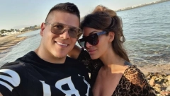 PROVODI SE NA ZETOVOM NASTUPU Ovo je Jelenin tata, Slobin tast prvi put u javnosti! (FOTO)