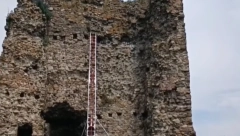 ''JA SAM BOŽJI SVEDOK, EVO ŠTA JE VERA'' Detalji drame na kuli u Kruševcu - podigao hitne službe na noge zbog Tiktoka (VIDEO)