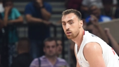 "GROBARI" SU BESNI NA NJEGA Milutinov se oglasio posle Partizana: To je posao