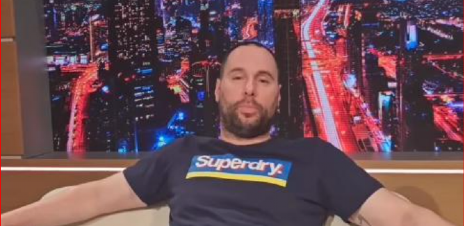 UČESNICA UCENILA PRODUKCIJU ZBOG ULASKA ZVEZDANA SLAVNIĆA Očekuje se hitna diskvalifikacija zbog kršenja strogog pravila