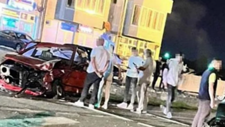 U STRAVIČNOM SUDARU U BIJELJINI POGINULA JEDNA OSOBA Krš i lom na ulici, auta smrskana (FOTO)