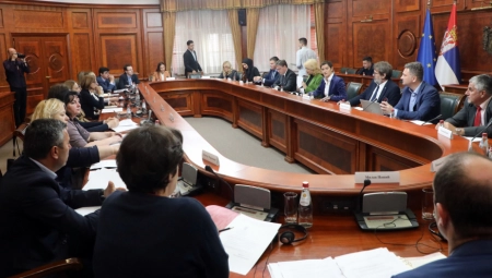CILJ JE NULTA TOLERANCIJA Premijerka Brnabić na Savetu za sprečavanje vršnjačkog nasilja