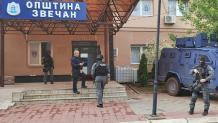 KURTI, POVUCI RUČNU! Ovo su dva zahteva Amerike za smanjenje tenzija na Severu Kosmeta