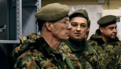 MOJSILOVIĆ OBIŠAO RAZMEŠTENE SNAGE "Vojska Srbije će biti u funkciji mira i bezbednosti građana"