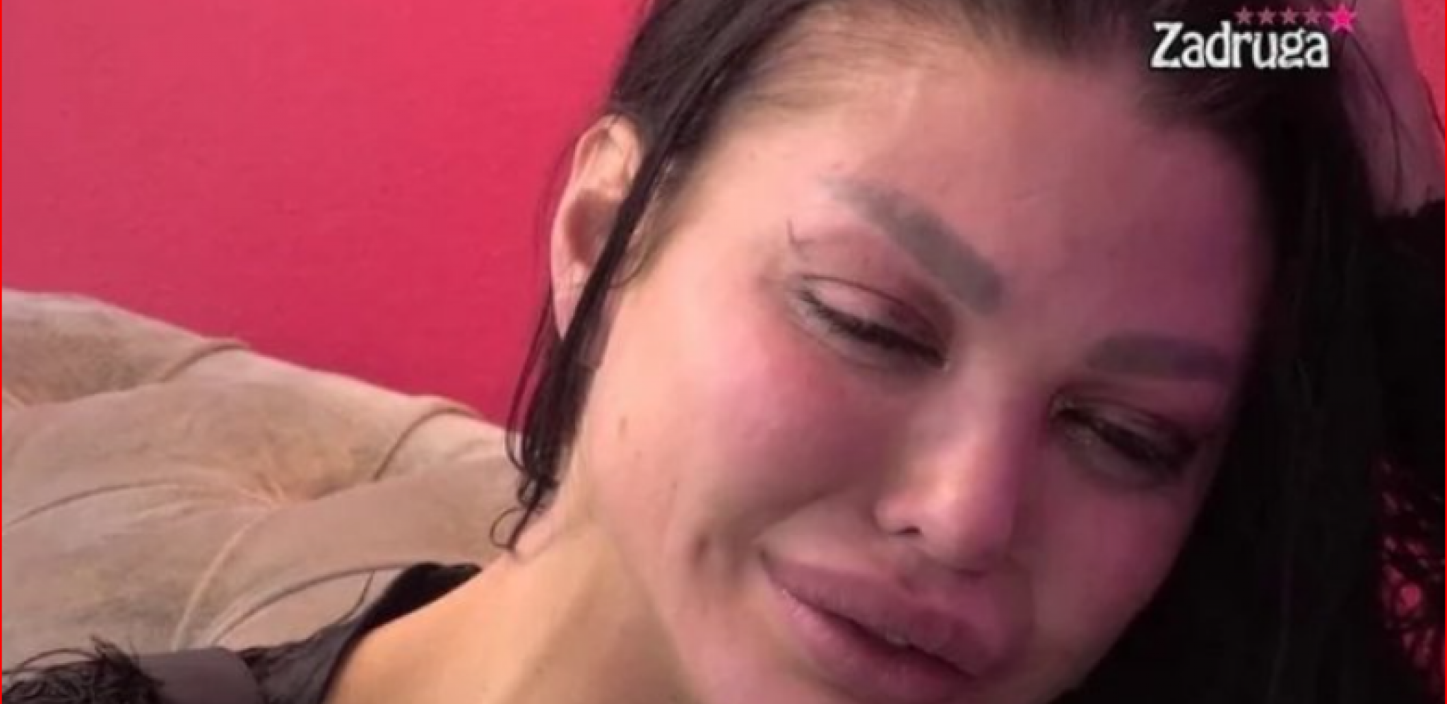 "POGLEDAJ, ĆELAVA SAM" Maja Marinković očajna posle nasilja Anđele Đuričić, pala u depresiju, pa moli za pomoć!