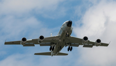 BORBENOM AVIONU OTPAO REZERVOAR ZA GORIVO Smrskao sve pod sobom (VIDEO)