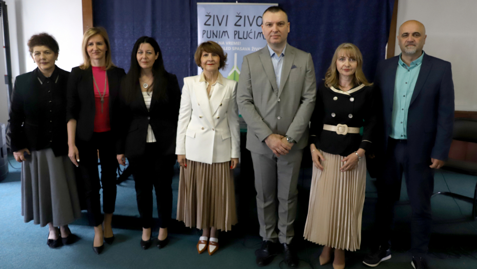 OSTAVITE CIGARETE DOK NE BUDE KASNO  Rak pluća ne mora da predstavlja smrtonosnu dijagnozu