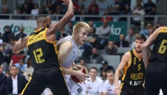 SKANDAL U HRVATSKOJ KOŠARCI Igrač Splita igrao za kladionicu? (VIDEO)