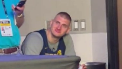 TRENER HVALIO, JOKIĆ SVE SLUŠAO Nikola se postideo, sve se videlo na njegovom licu (VIDEO)