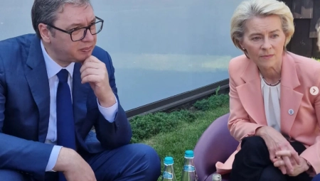 VUČIĆ SA FON DER LAJEN Delimo posvećenost zajedničkoj budućnosti, miru i stabilnosti